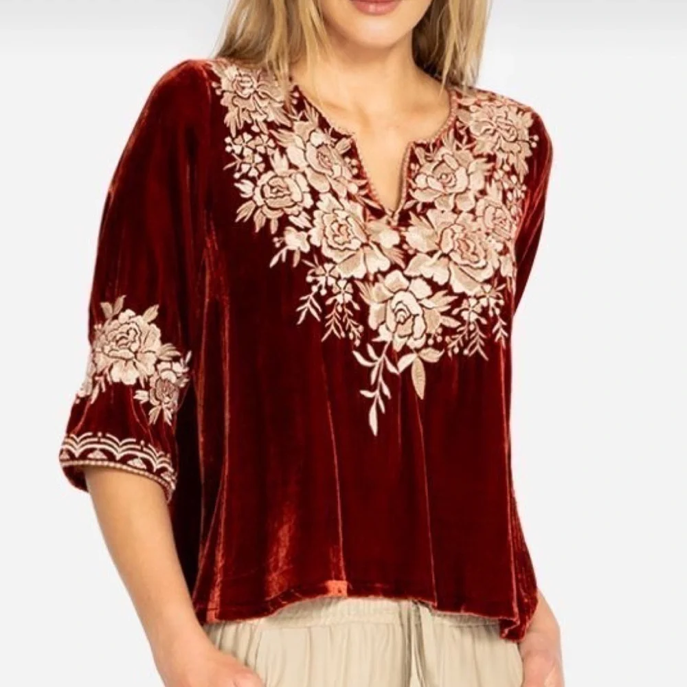 Johnny Was Heavily Embroidered Olenna Velvet 3/4 Sleeve Flutter Top NWT - Picture 1 of 8